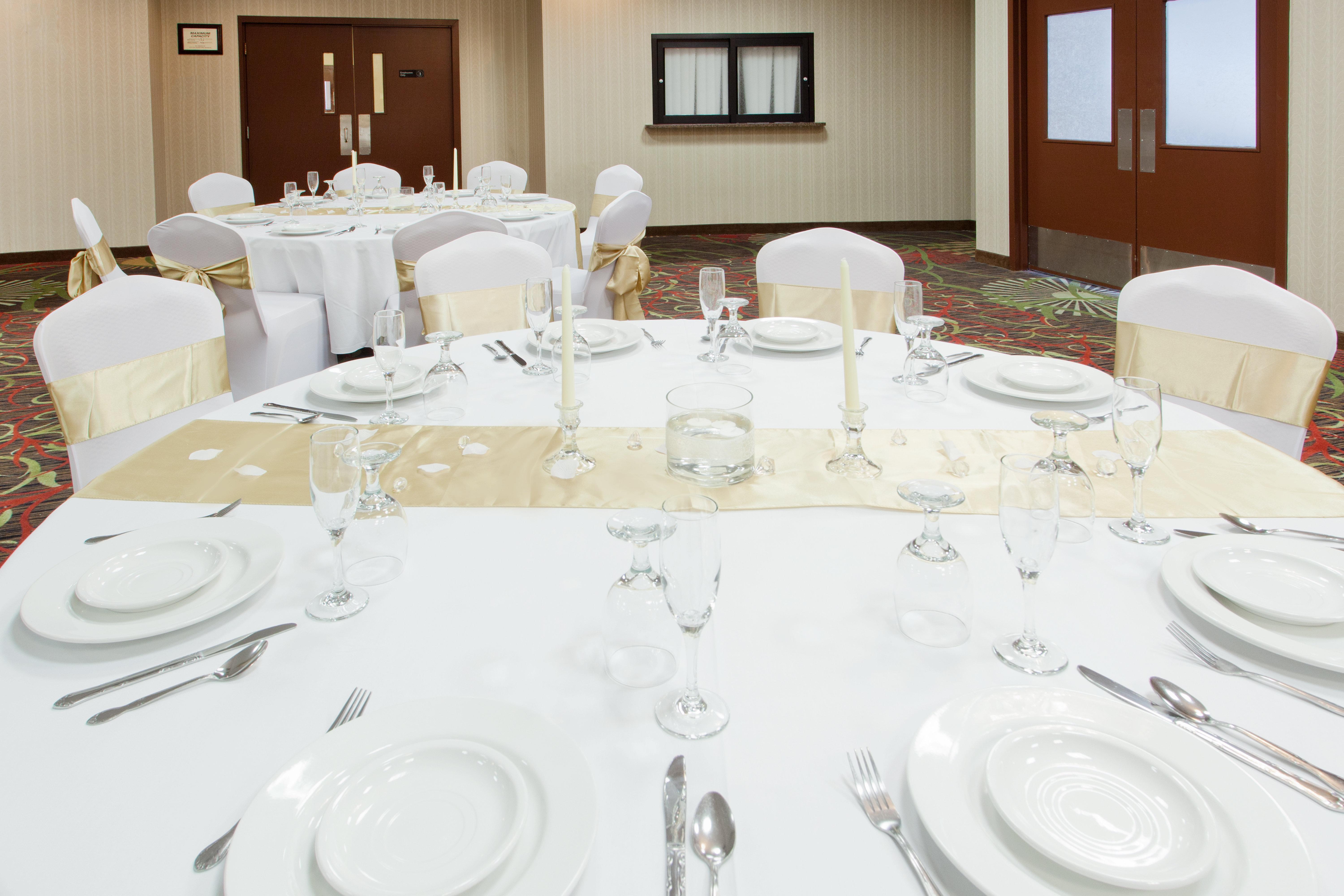 Wyndham Garden Douvres Extérieur photo