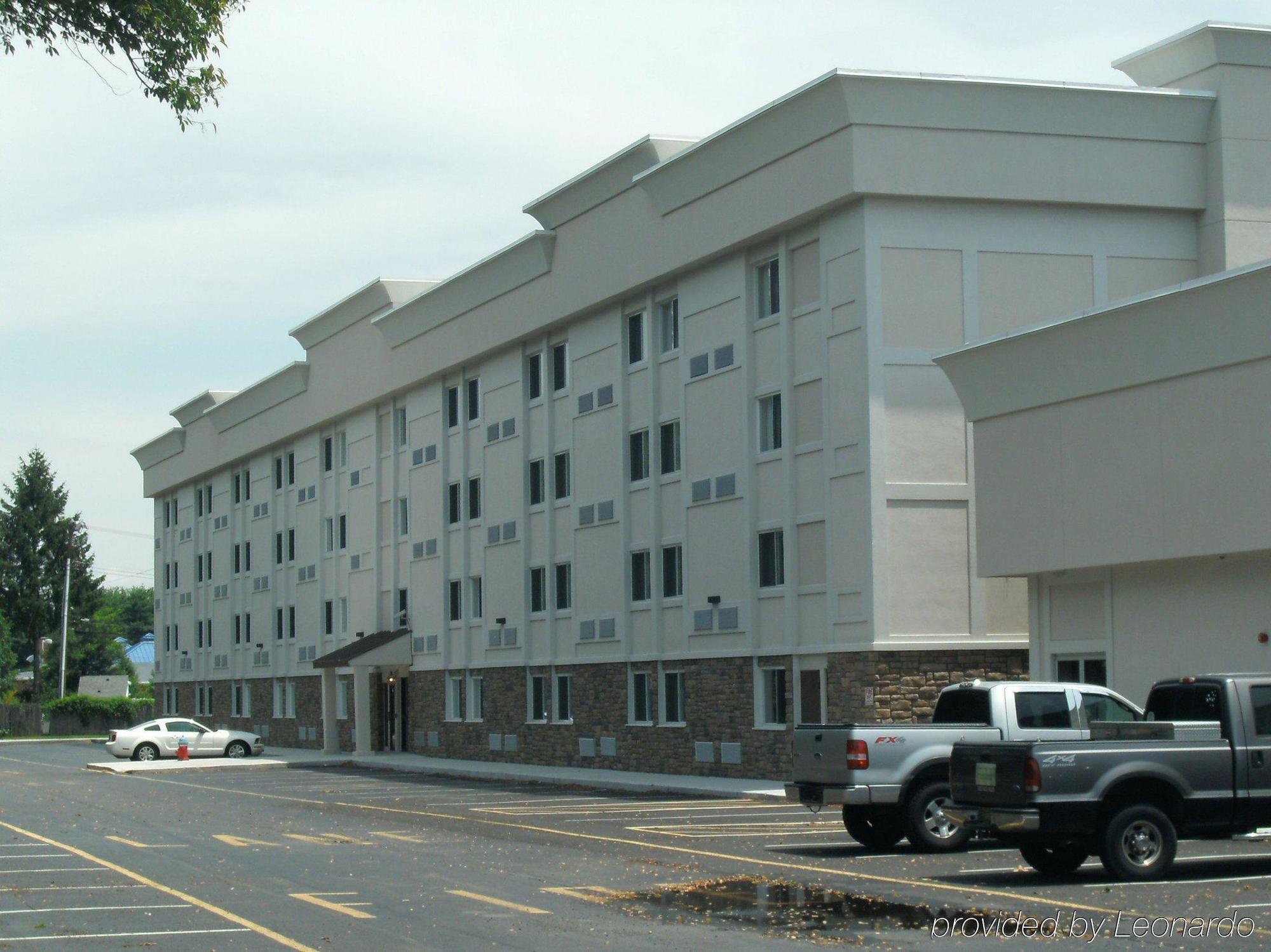 Wyndham Garden Douvres Extérieur photo
